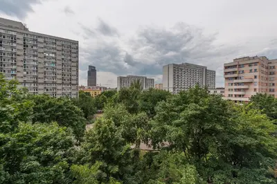 Widok na miasto Warszawa z tego apartamentu