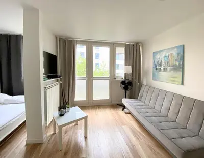 Telewizja i/lub zestaw kina domowego w obiekcie Warsaw Concierge Rondo ONZ