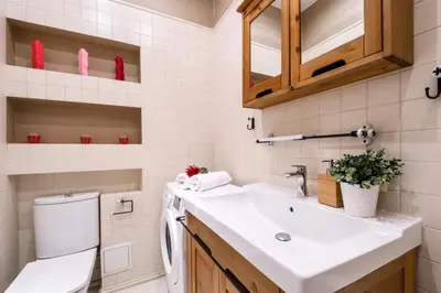 Łazienka w obiekcie Apartments Madelaine Warsaw by Noclegi Renters