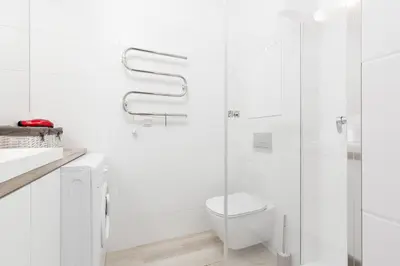 Łazienka w obiekcie City Center Apartments Hoża by Noclegi Renters
