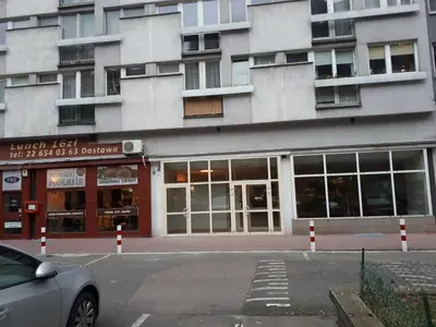 Budynek, w którym mieści się apartament