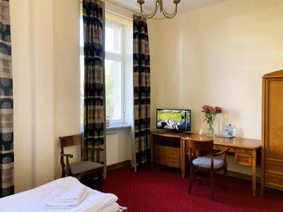 Telewizja i/lub zestaw kina domowego w obiekcie Hotel Łazienkowski