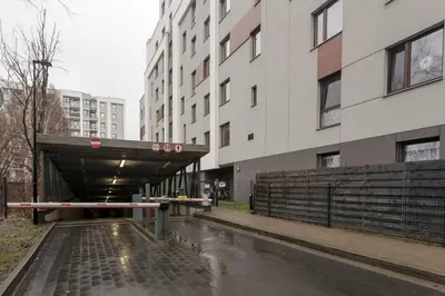 Budynek, w którym mieści się apartament