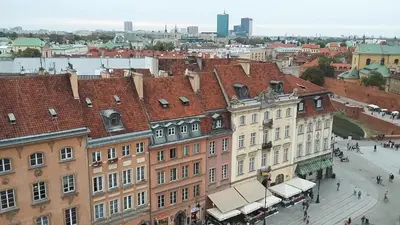 Widok na miasto Warszawa z tego apartamentu