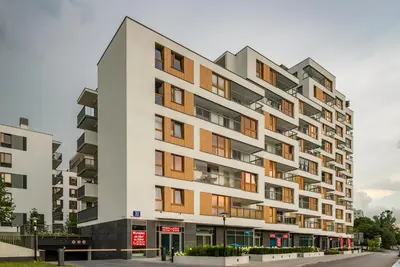 Budynek, w którym mieści się apartament