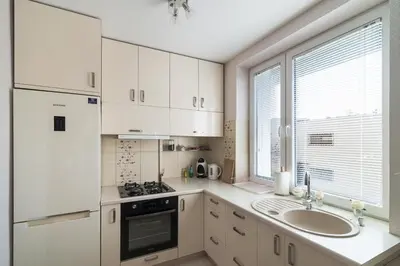 Kuchnia lub aneks kuchenny w obiekcie Royal Garden Apartment