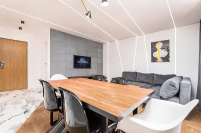 Telewizja i/lub zestaw kina domowego w obiekcie Apartament Moniuszki by Your Freedom
