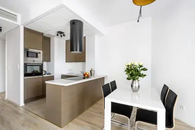 Kuchnia lub aneks kuchenny w obiekcie Varsovia Apartamenty Kasprzaka