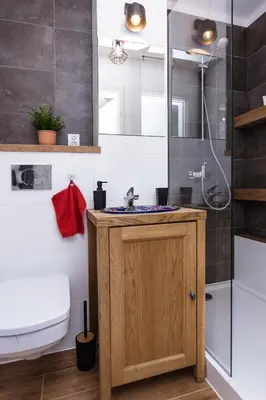 Łazienka w obiekcie Apartament Twarda 54-Warszawski Sen