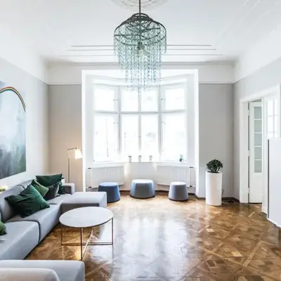 Warsaw Center 110 m2 Spacious and Elegant Apartment