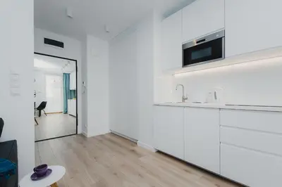 Kuchnia lub aneks kuchenny w obiekcie ShortStayPoland Kasprzaka (B56)
