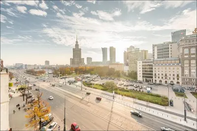 Widok na miasto Warszawa z tego apartamentu