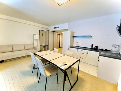 Kuchnia lub aneks kuchenny w obiekcie Arche Hotel Krakowska