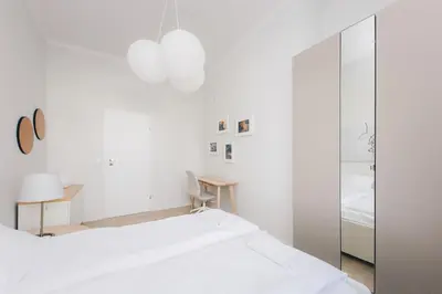 Łóżko lub łóżka w pokoju w obiekcie ShortStayPoland Swietokrzyska (B38)