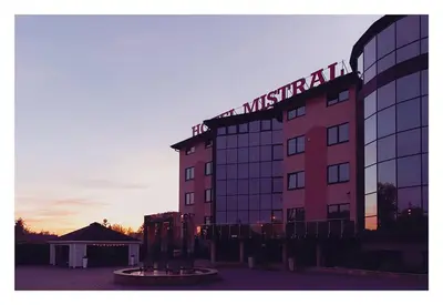 Budynek, w którym mieści się hotel