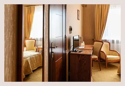 Łóżko lub łóżka w pokoju w obiekcie Hotel Mistral