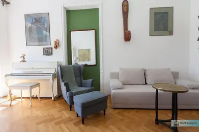 Część wypoczynkowa w obiekcie Warsaw Concierge Praga Gallery