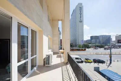 Budynek, w którym mieści się apartament
