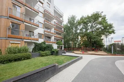 Budynek, w którym mieści się apartament