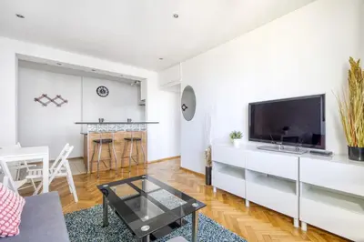 Telewizja i/lub zestaw kina domowego w obiekcie Pańska Residence