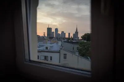 Widok na miasto Warszawa z tego apartamentu