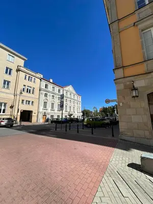 Budynek, w którym mieści się apartament