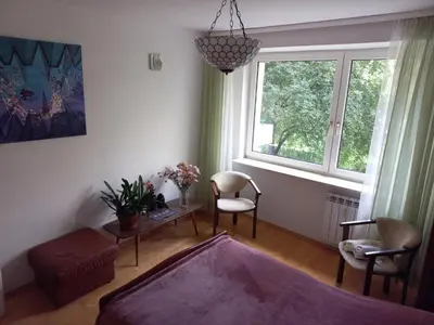 Część wypoczynkowa w obiekcie miły pokój niedaleko centrum i starego miasta