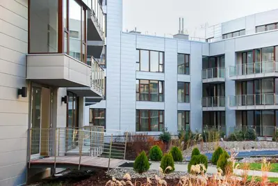 Budynek, w którym mieści się apartament