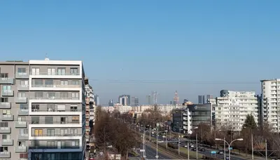 Widok na miasto Warszawa z tego apartamentu