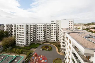 Budynek, w którym mieści się apartament