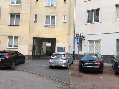 Budynek, w którym mieści się apartament