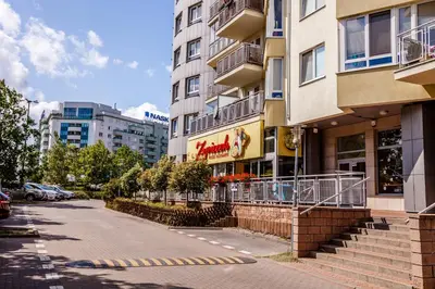 Budynek, w którym mieści się apartament