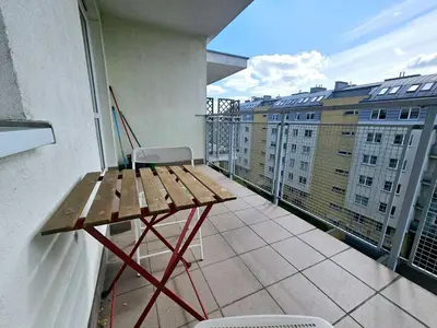 Balkon lub taras w obiekcie Fresh Green Kabaty apartment 4