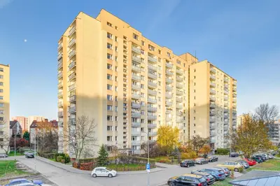 Budynek, w którym mieści się apartament
