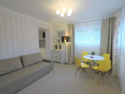 Część wypoczynkowa w obiekcie Apartamenty Dobranoc - Wawer 2