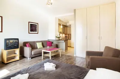 Część wypoczynkowa w obiekcie Apartments Warsaw Downtown Świętokrzyska by Noclegi Renters