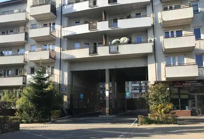 Budynek, w którym mieści się apartament