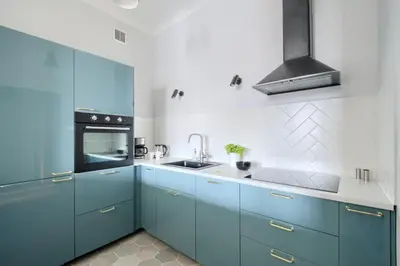 Kuchnia lub aneks kuchenny w obiekcie Warsaw City Center P&O Serviced Apartments