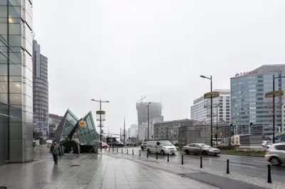 Widok na miasto Warszawa z tego apartamentu