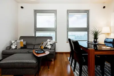Część wypoczynkowa w obiekcie Warsaw Promenada Family Apartment by Noclegi Renters