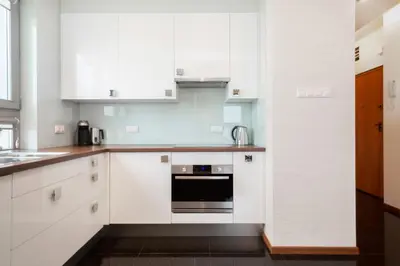 Kuchnia lub aneks kuchenny w obiekcie Warsaw Promenada Family Apartment by Noclegi Renters