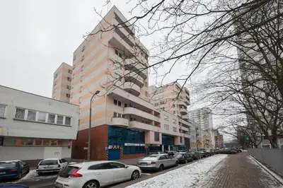 Budynek, w którym mieści się apartament