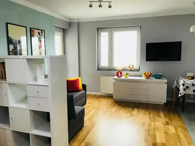 Telewizja i/lub zestaw kina domowego w obiekcie Słoneczne Skorosze