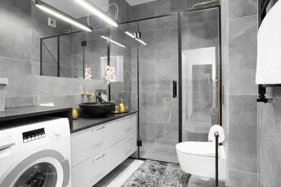 Łazienka w obiekcie Apartments Warsaw Szamocka by Renters Prestige