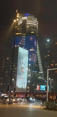 Widok na miasto Warszawa z tego apartamentu