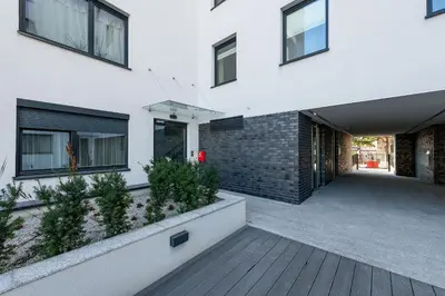 Budynek, w którym mieści się apartament