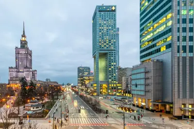 Widok na miasto Warszawa z tego apartamentu