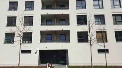 Budynek, w którym mieści się apartament