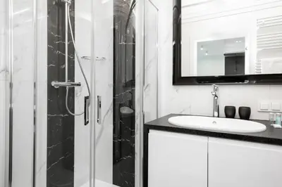 Łazienka w obiekcie Apartments Warsaw Przyokopowa by Noclegi Renters