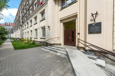 Budynek, w którym mieści się apartament
